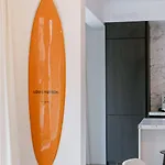Apartment Casiola - Modern 3-bedroom With Family-friendly Touches