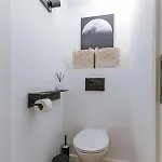 Casiola - Modern 3-bedroom With Family-friendly Touches Apartment