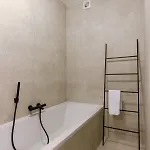 Casiola - Modern 3-bedroom With Family-friendly Touches Apartment *