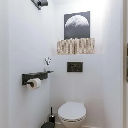 Casiola - Modern 3-bedroom With Family-friendly Touches Apartman