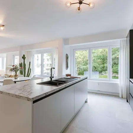 Casiola - Modern 3-bedroom With Family-friendly Touches Apartamento