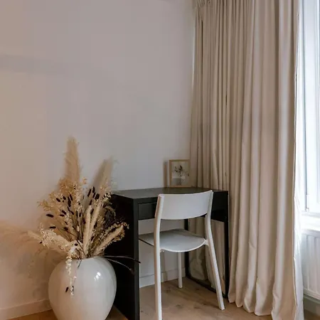 Apartamento Casiola - Modern 3-bedroom With Family-friendly Touches Ostend