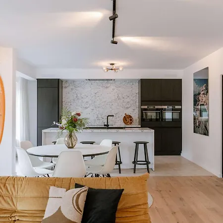 Huswell - Modern 3-bedroom With Family-friendly Touches Ostend