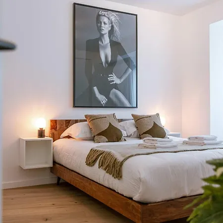 Apartment Huswell - Modern 3-bedroom With Family-friendly Touches