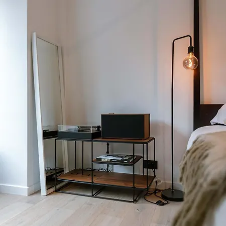 Apartment Huswell - Modern 3-bedroom With Family-friendly Touches Ostend