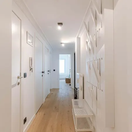 Huswell - Modern 3-bedroom With Family-friendly Touches Apartment Ostend
